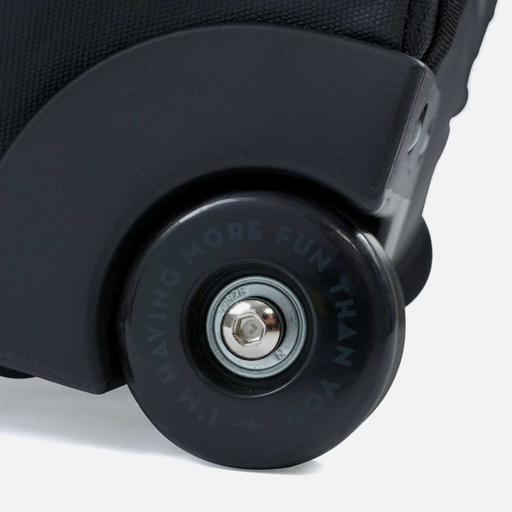 The Perfect Snowboard Bag (26)