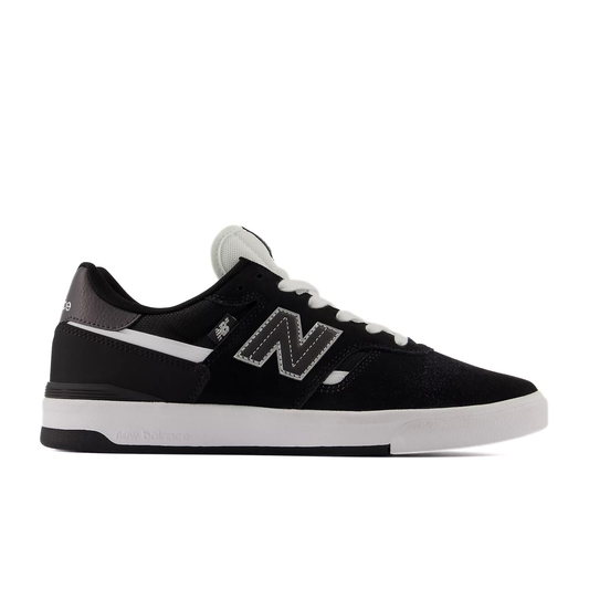 Numeric Foy 306C (Black White)