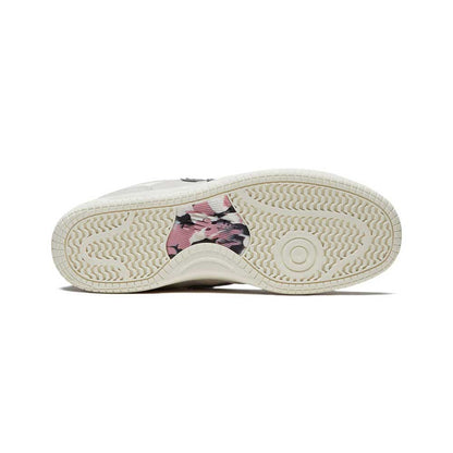 Numeric 480 (White White)